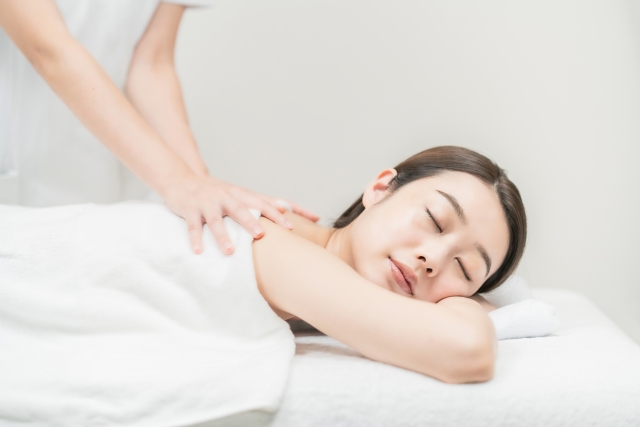 マッサージの講習、講座。短期マッサージの講習です。